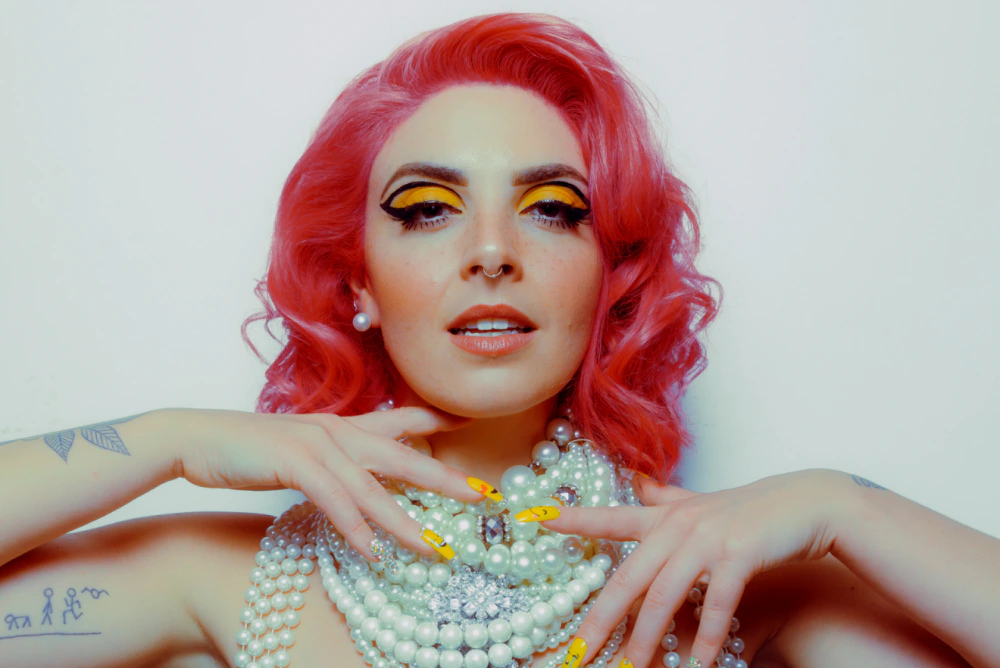 Lou P Scarlett