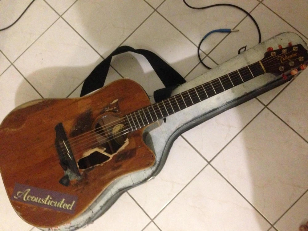 ACOUSTICUTED
