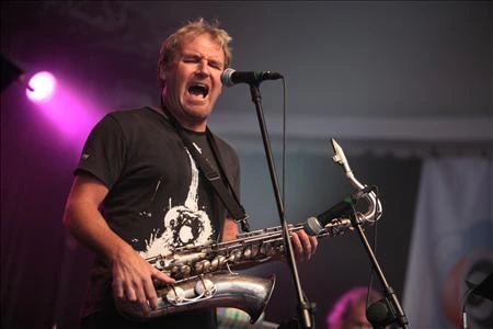 BILLY NEAL