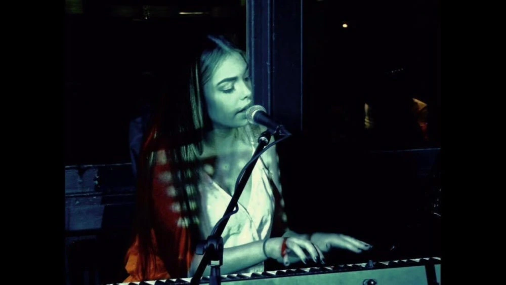 Mia Hamilton