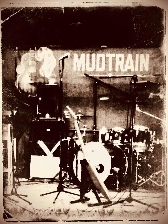 MUDTRAIN