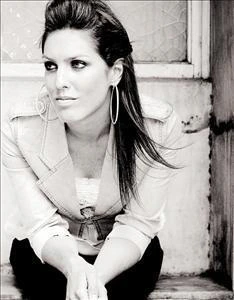 Simone Gill