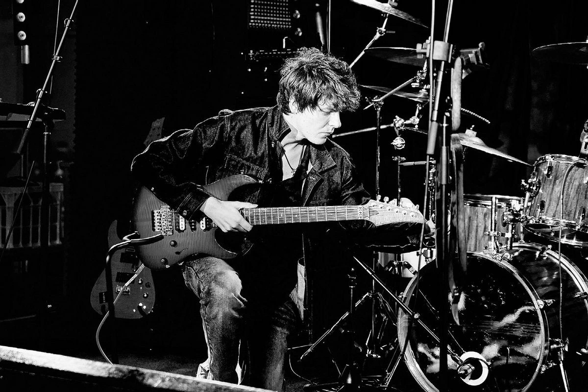 Adrian Hayes