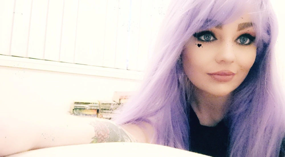 Luna Glass