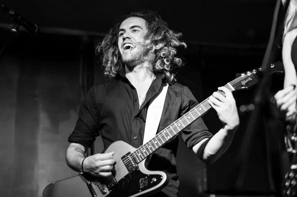 Max and his Axe
