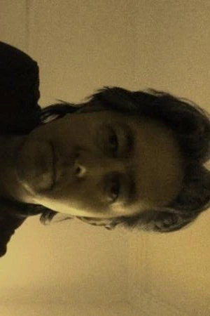 Darren J Matthews