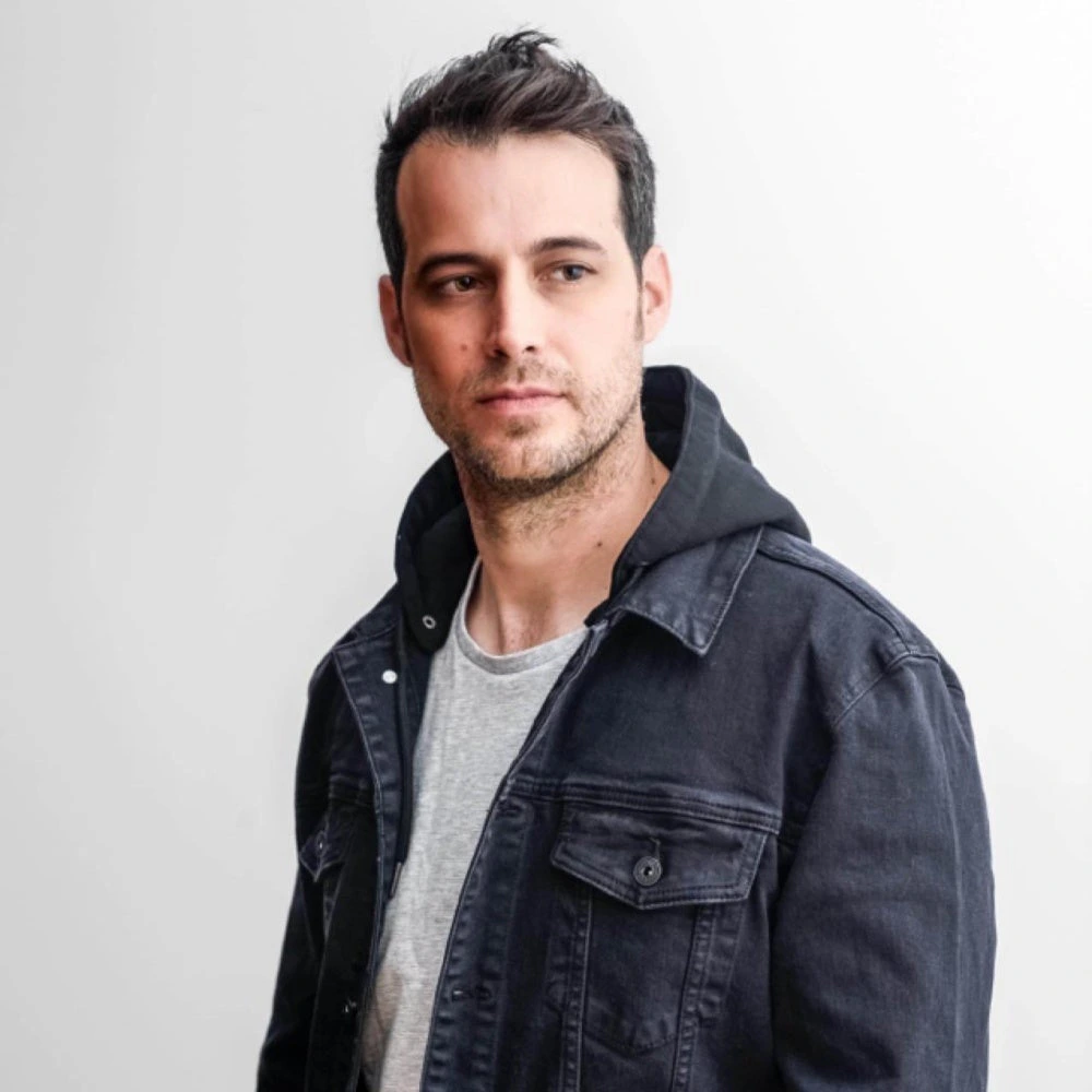 Jeremy Ryan