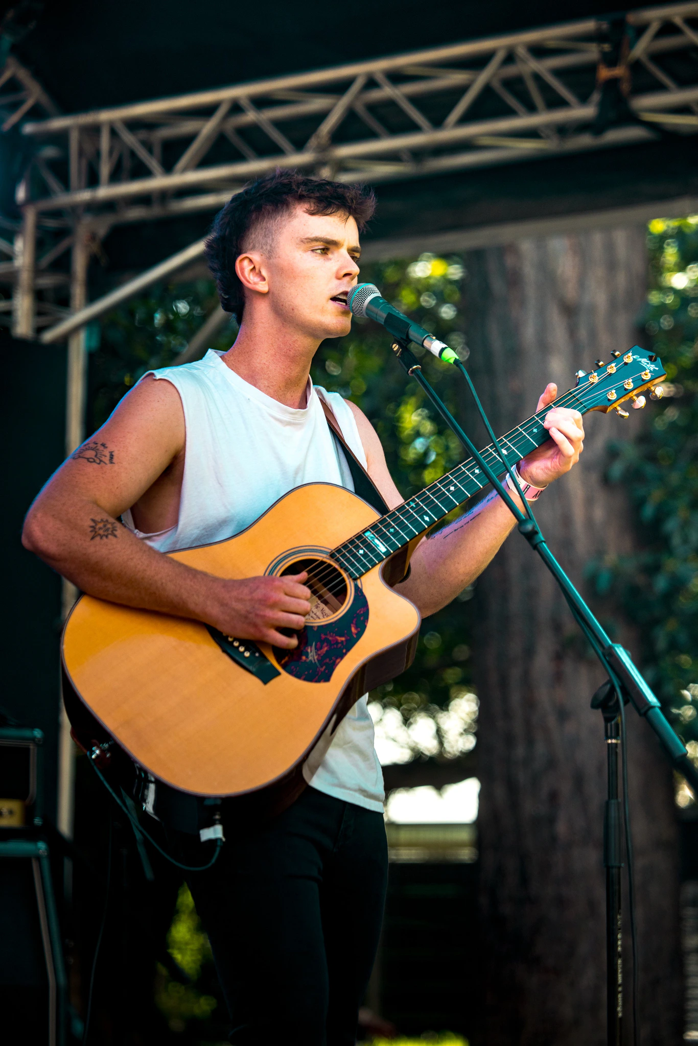 Ashton Fraser