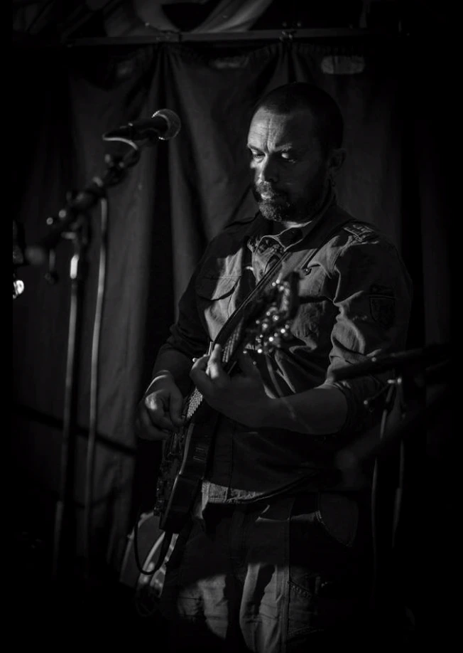 Tim Henshall