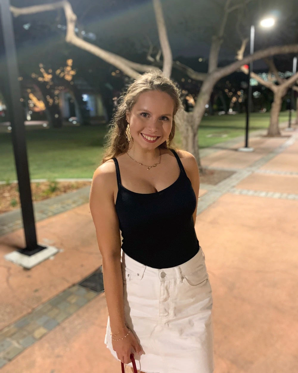 Miri Holt