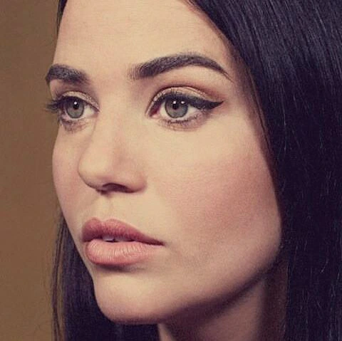 Laura Clare