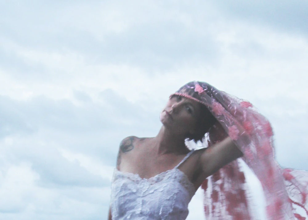 VALENTINA BRAVE