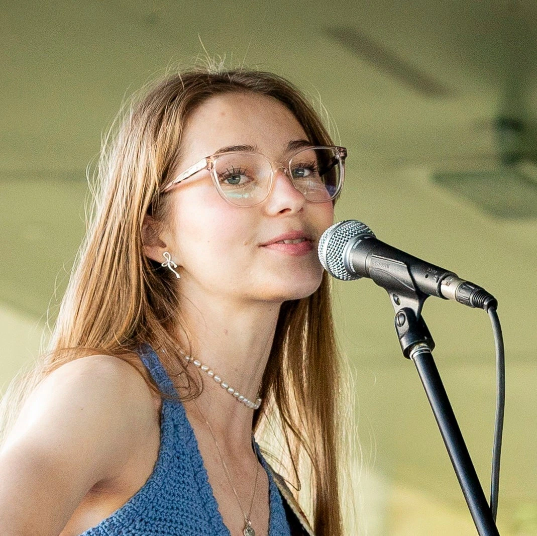 Anouk Brown