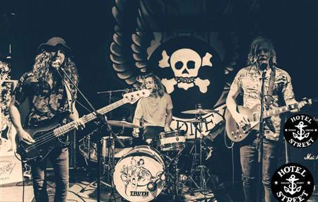 Pirates Alive