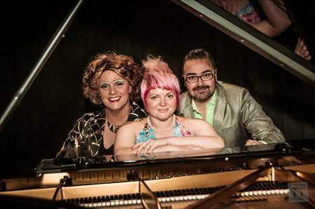 Jade Leonard feat. Dolly Diamond & Luke Gallagher