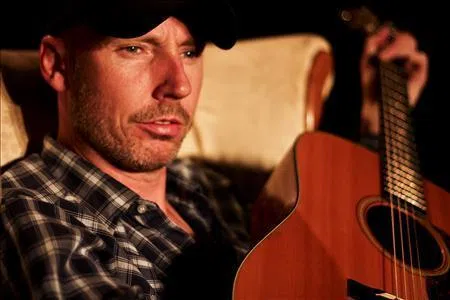 Alex Aronsten and the Southern Lights