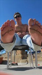 BAREFOOT WONDERERS