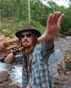 Dean Carroll Earthworker