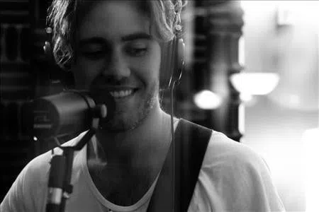 Matt Corby