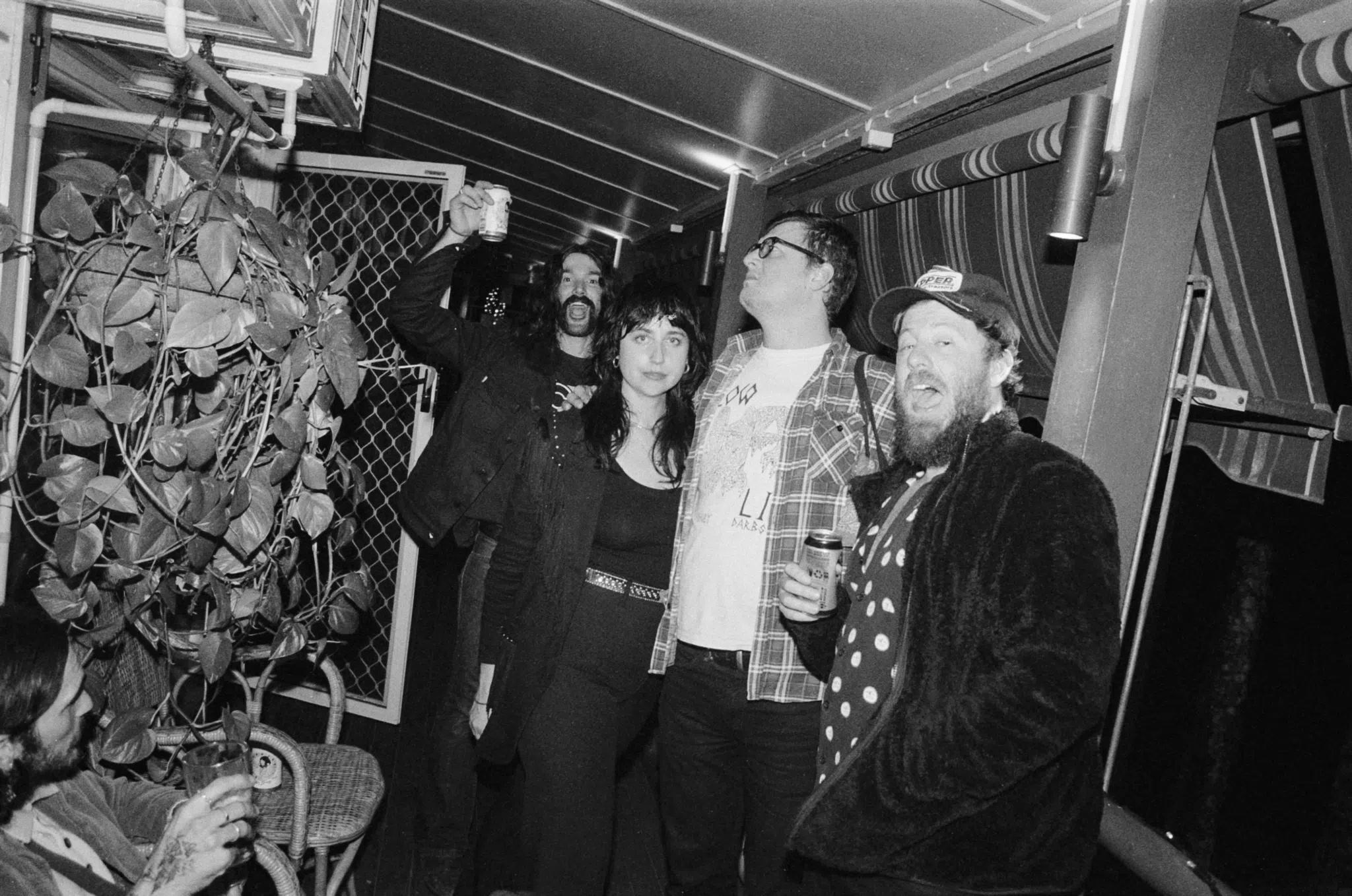 Caitlin Harnett & The Pony Boys