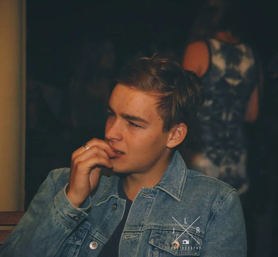Tom Russell