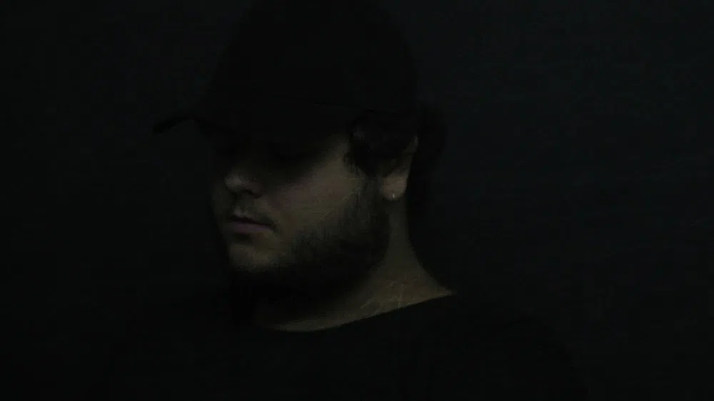 Pola