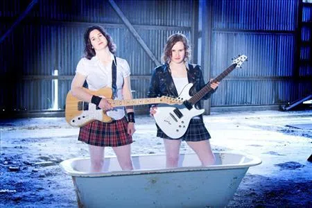 Sarah & Jess