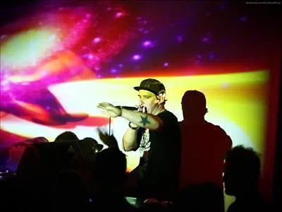MC Harzee