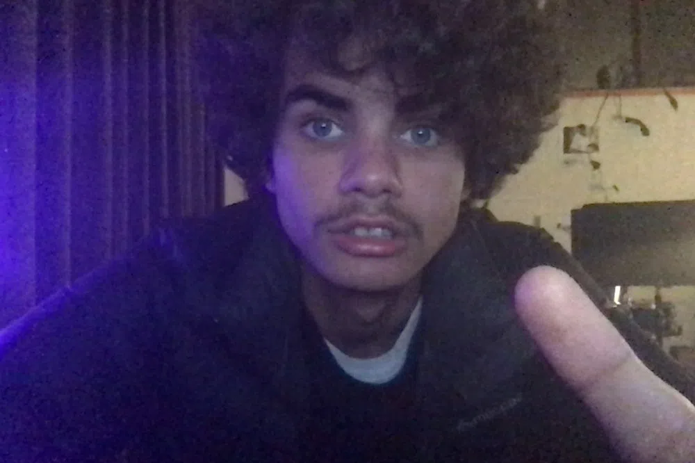 4663 4663