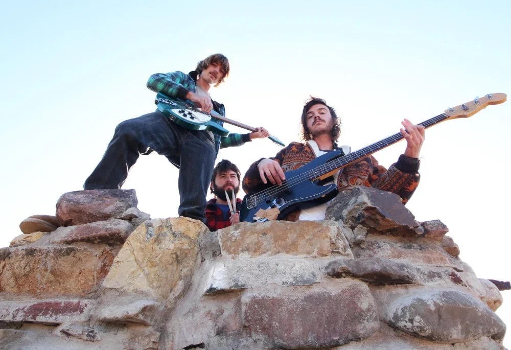 The Fleeing Minds