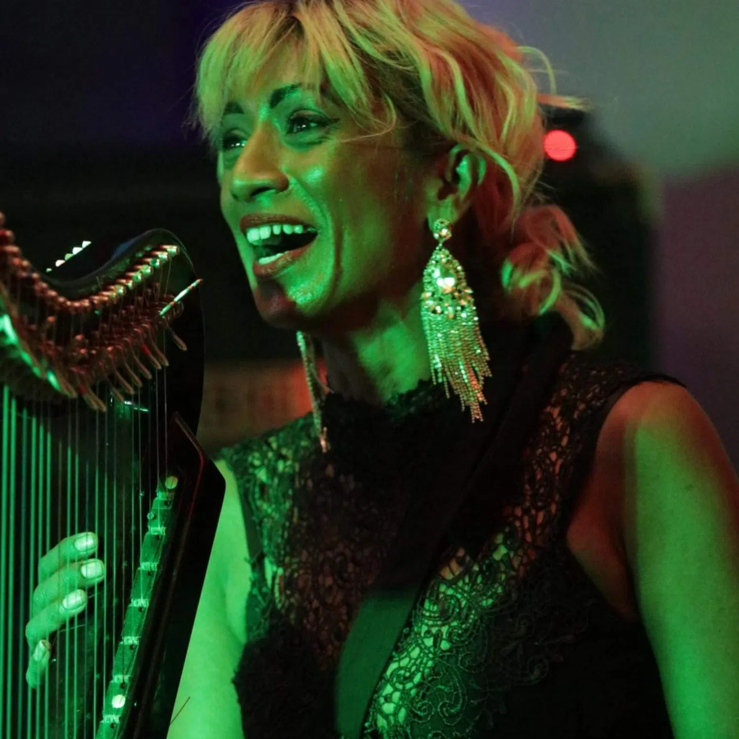 Yasmine Russell Harpist
